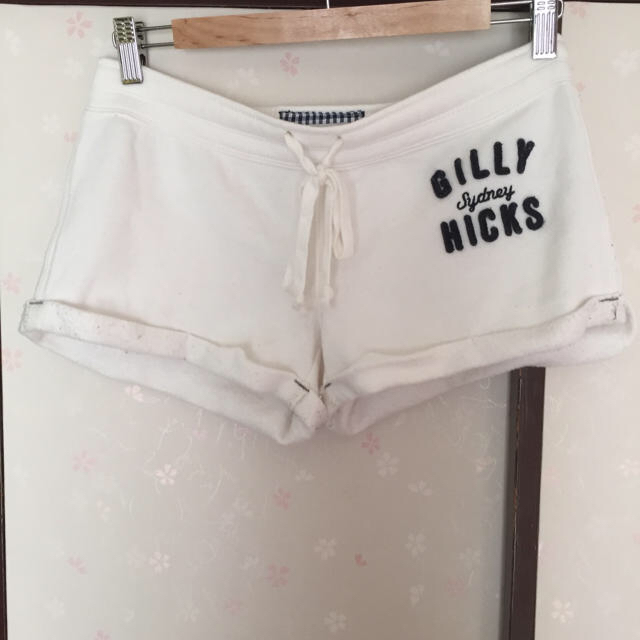 Gilly Hicks(ギリーヒックス)のギリーヒックス☆スウェット地パンツ レディースのパンツ(ショートパンツ)の商品写真