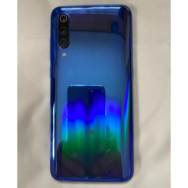 せめて送料を... ○┐【美品】Xiaomi Mi 9 Ocean Blue 1