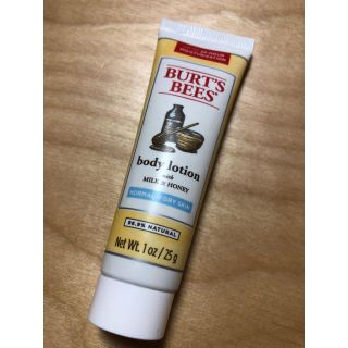 バーツビーズ(BURT'S BEES)の[りえちん様専用] BURT'S BEES (ハンドクリーム)