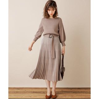 ナチュラルクチュール(natural couture)の配色ニットプリーツワンピース(ひざ丈ワンピース)