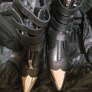 DIESEL(シルバー ・ ブーツ)のフリマアイテム一覧 DIESEL(シルバー ・ ブーツ)のフリマアイテム一覧