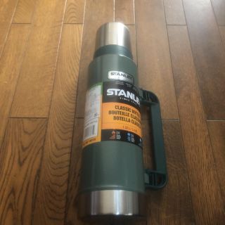 スタンレー(Stanley)のスタンレー水筒　STANLEY クラシック真空ボトル 1.32L(その他)