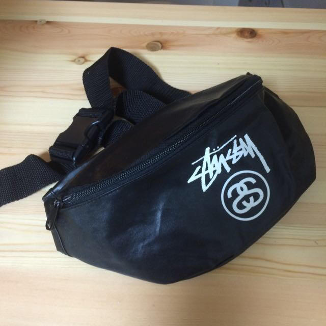 STUSSY(ステューシー)のstussy ウエストポーチ レディースのバッグ(ボディバッグ/ウエストポーチ)の商品写真