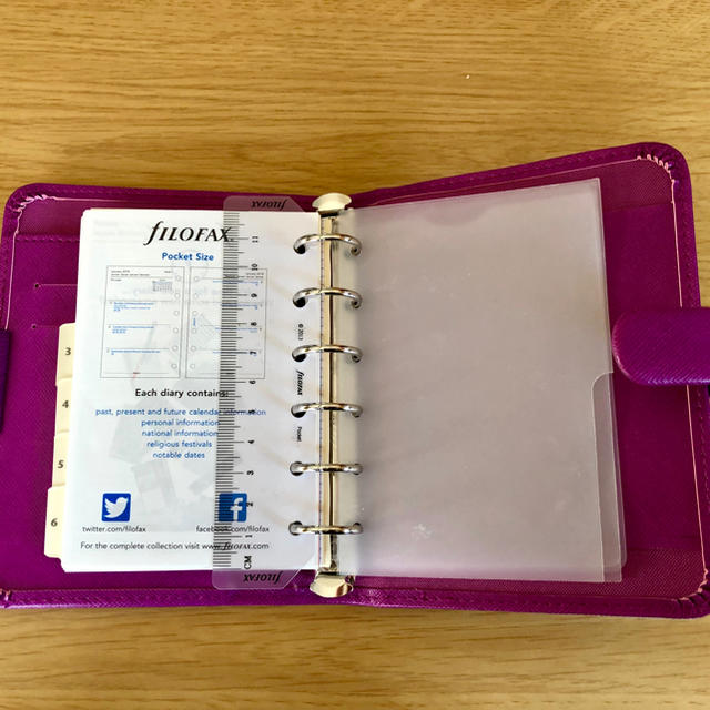 Filofax(ファイロファックス)のFilofax 6穴バイブルサイズシステム手帳 インテリア/住まい/日用品の文房具(カレンダー/スケジュール)の商品写真