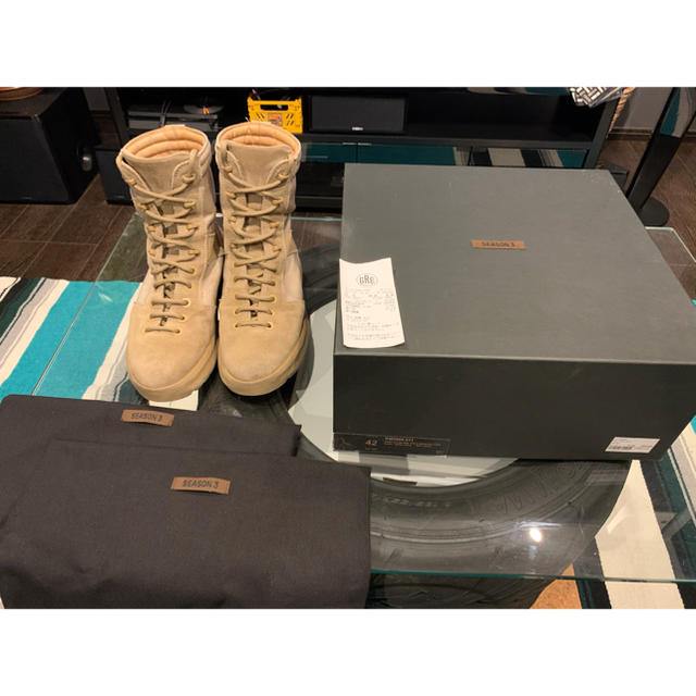 adidas(アディダス)の国内正規品　YEEZY SEASON 3 military boot メンズの靴/シューズ(ブーツ)の商品写真