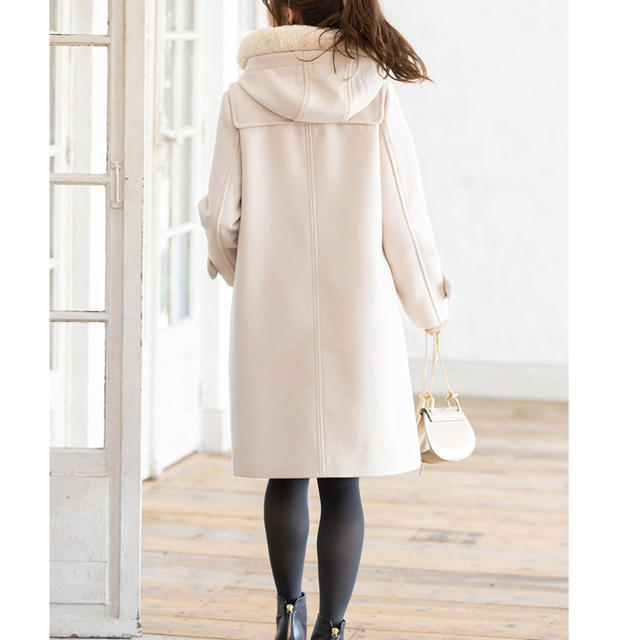 100%新品セール tocco by さすけ |トッコならラクマ - ふわもこな可愛げをON!
取り外し可能なファー付きりぼん装飾ダッフルコートの通販 送料無料限定SALE