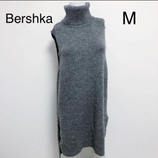 ベルシュカ(Bershka)のハイネックロングニット(ひざ丈ワンピース)