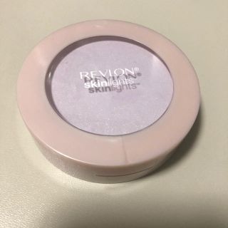 レブロン(REVLON)のレブロン　　プレストパウダー(フェイスパウダー)