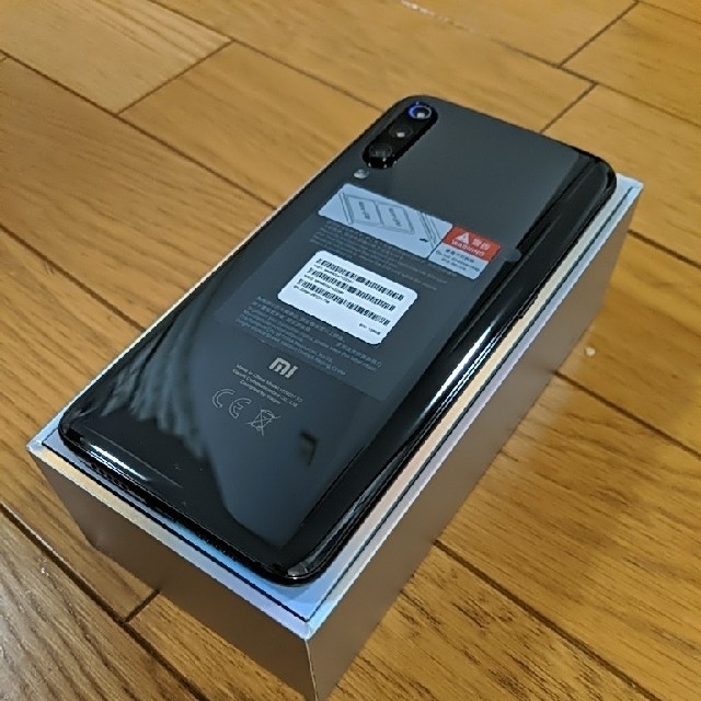 超美品 Xiaomi Mi9 6GB 128GB 黒 おまけ付き - スマートフォン本体