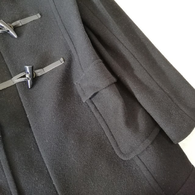 UNTITLED(アンタイトル)のINDIVI ワールド 日本製　黒 ウール混 ダッフルコート*毛*カシミヤ レディースのジャケット/アウター(ダッフルコート)の商品写真