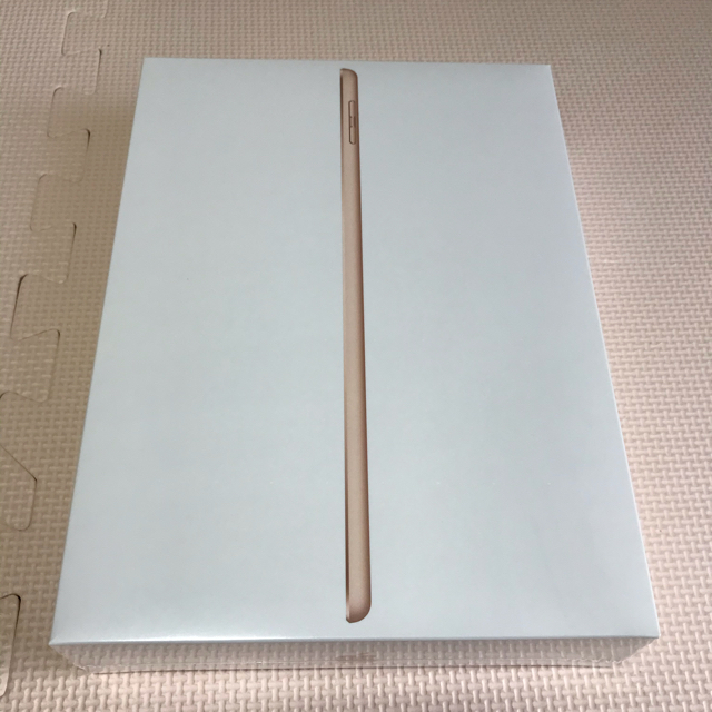 【送料無料】iPad 2018年 第6世代  9.7インチ　ゴールド 【未開封】