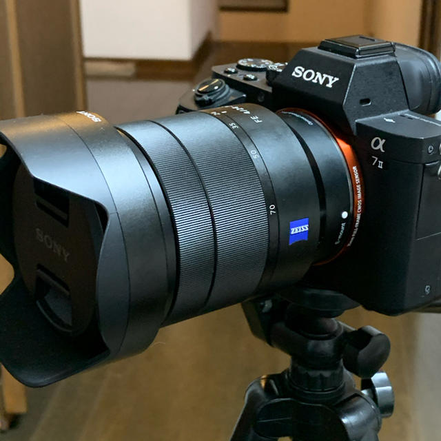 α7ii + FE 24-70mm F4 ZA OSSカメラ - ミラーレス一眼 α7ii + FE 24-70mm F4 ZA OSSカメラ - ミラーレス一眼