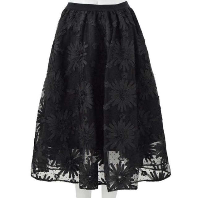 Chesty(チェスティ)のchesty チュール刺繍スカート ブラック 1サイズ レディースのスカート(ひざ丈スカート)の商品写真