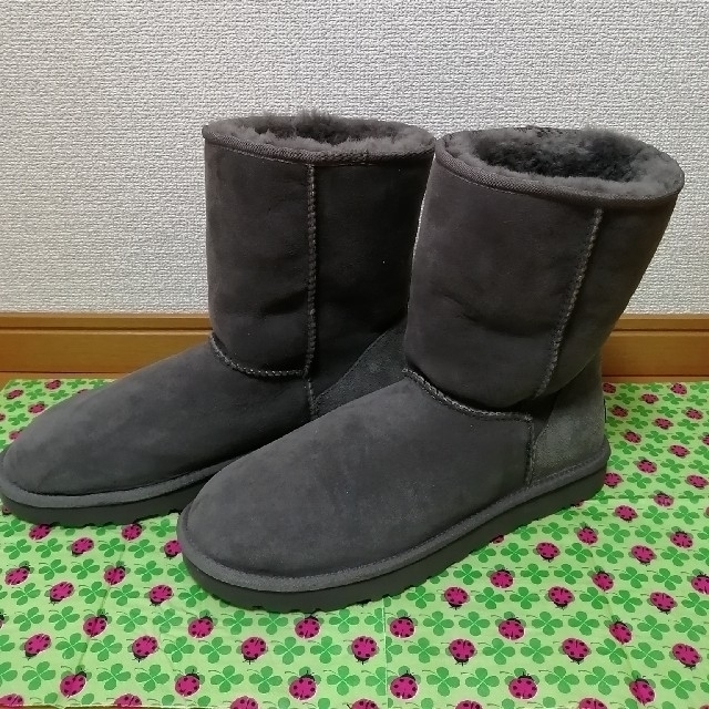 UGG(アグ)のピュンさん専用　UGG  ムートンブーツ　メンズ メンズの靴/シューズ(ブーツ)の商品写真