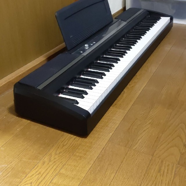 送料無料　完動品　電子ピアノ　キーボード　KORG SP-170S