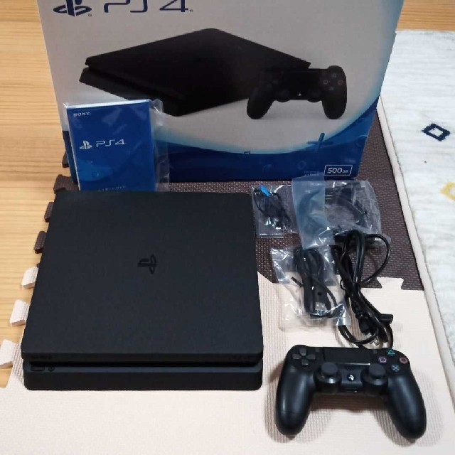 PlayStation®4 ジェット・ブラック 500GB CUH-2200A - 家庭用ゲーム機本体