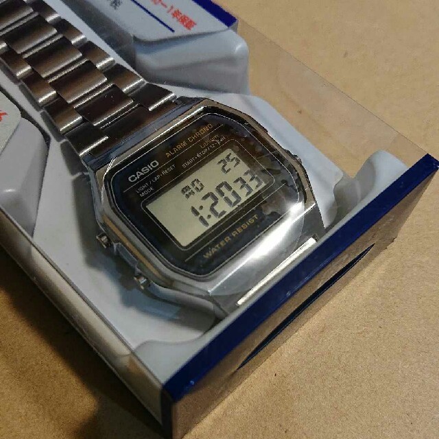 CASIO(カシオ)のCASIOカシオ 腕時計 スタンダード A158WA-1JF シルバー メンズの時計(腕時計(デジタル))の商品写真