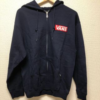 ヴァンズ(VANS)の【新品】VANS ジップアップ　パーカー　Mネイビー(パーカー)