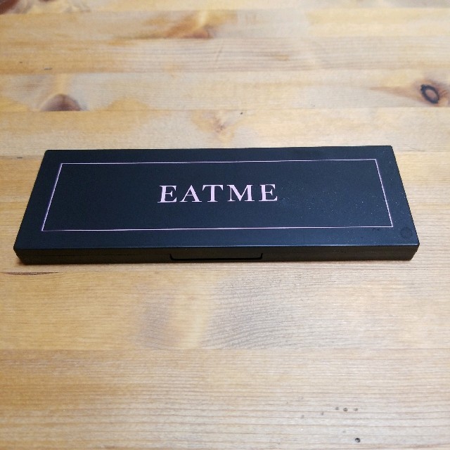 EATME(イートミー)のLARME ラルム付録　EATME　アイシャドウパレット　 コスメ/美容のベースメイク/化粧品(アイシャドウ)の商品写真