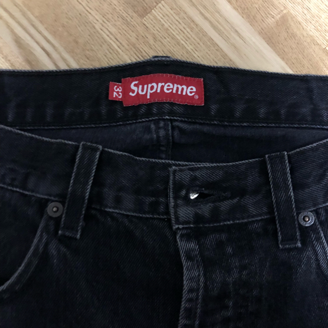 supreme washed regular jeans 3