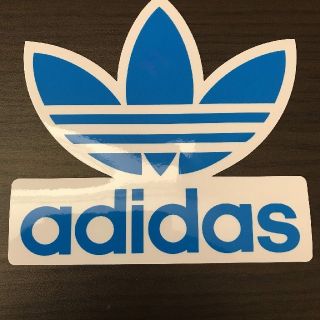 アディダス(adidas)の「縦16.3cm横16.8cm」adidasステッカー大(その他)