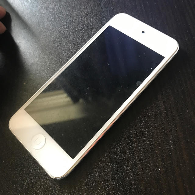 iPod touch(アイポッドタッチ)のiPod touch  スマホ/家電/カメラのオーディオ機器(ポータブルプレーヤー)の商品写真