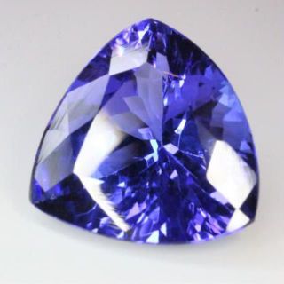 タンザナイト5.00ct| 鑑別書つき| TNZ-190902(各種パーツ)