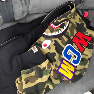 アベイシングエイプ(A BATHING APE)の専用(パーカー)