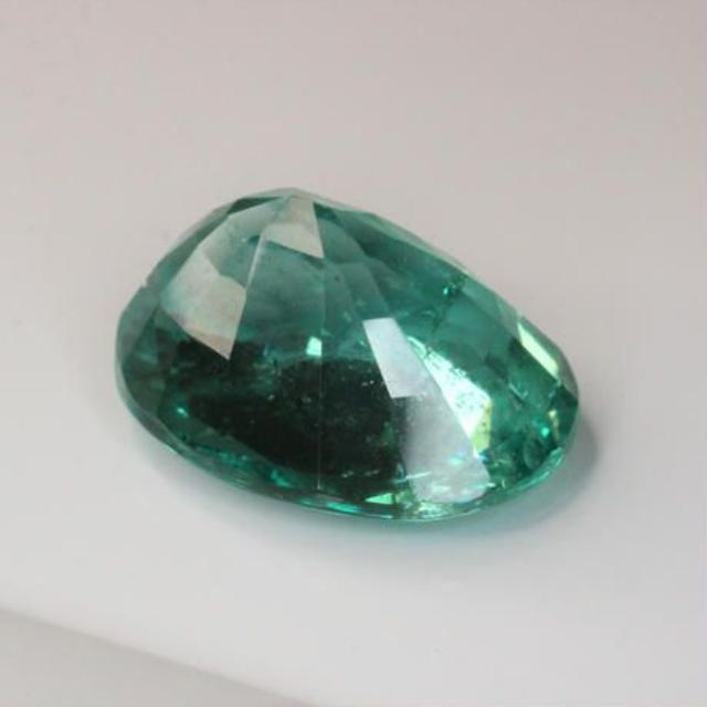 ザンビア産エメラルド 2.26ct| オイルトリートメント| 鑑別書つき| EM ...