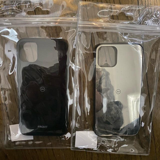 FRGMT MIRROR CASE for iPhone XI セット 2