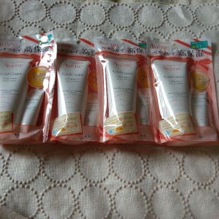 アベンヌ(Avene)の新品◊*゜アベンヌ 薬用ハンドクリーム 4個set ミニサイズ付(ハンドクリーム)