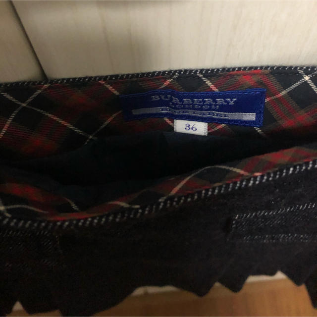 BURBERRY BLUE LABEL(バーバリーブルーレーベル)のバーバリーブルーレーベル　デニムスカート36 レディースのスカート(ミニスカート)の商品写真
