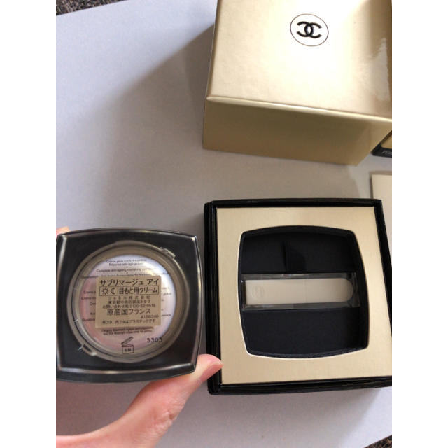 CHANEL(シャネル)のCHANEL サブリマージュ アイ 目もと用クリーム  コスメ/美容のスキンケア/基礎化粧品(アイケア/アイクリーム)の商品写真