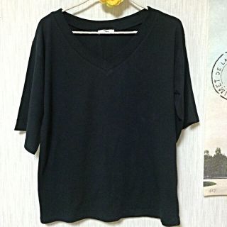 ロデオクラウンズ(RODEO CROWNS)のVネックシャツ RODEOCROWNS(Tシャツ(半袖/袖なし))