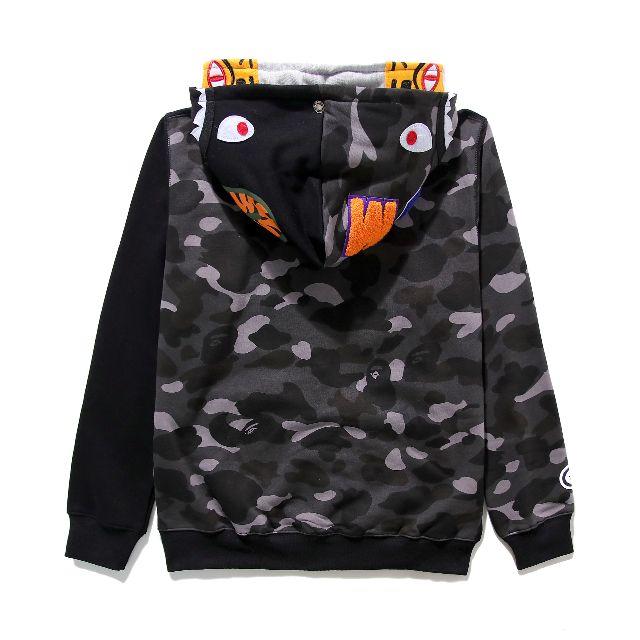 A BATHING APE(アベイシングエイプ)のA BATHING APE メンズのトップス(パーカー)の商品写真