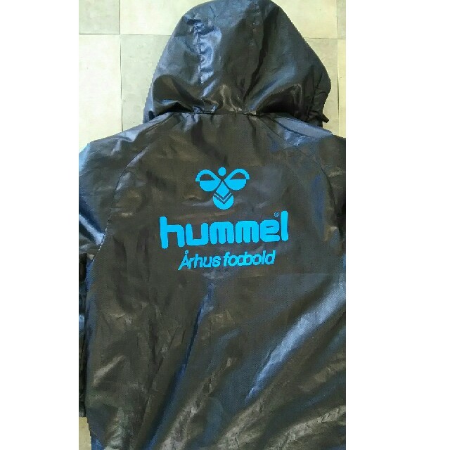 hummel(ヒュンメル)のhummel　ヒュンメル　ジャンパー　ベンチコート　160センチ スポーツ/アウトドアのサッカー/フットサル(ウェア)の商品写真