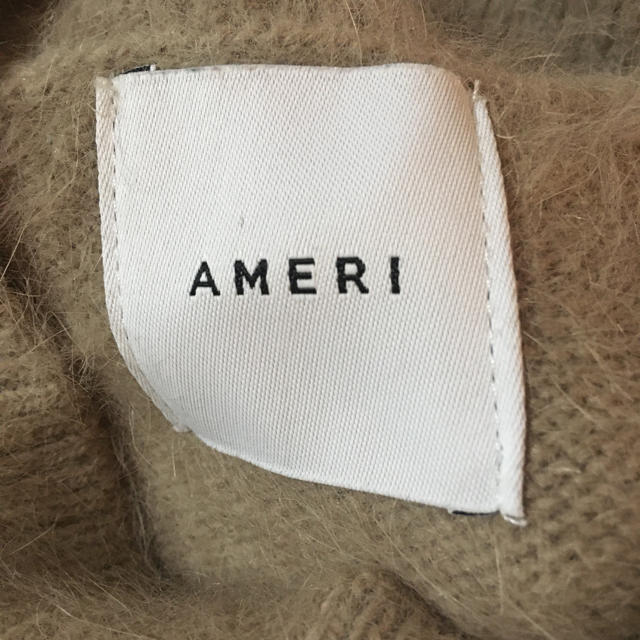 Ameri VINTAGE(アメリヴィンテージ)のAMERI アメリのベージュニット レディースのトップス(ニット/セーター)の商品写真