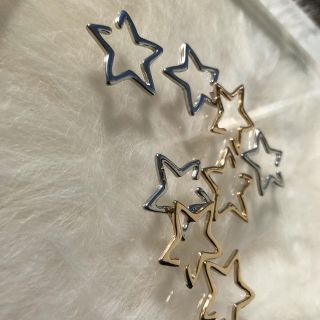 ザラ(ZARA)のꫛꫀꪝ✧・:* 【新入荷】スターモチーフ イヤーカフ(イヤーカフ)