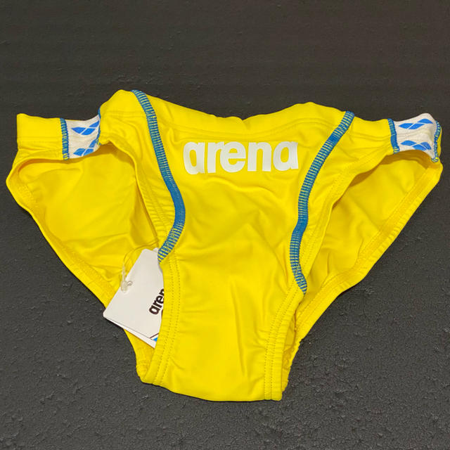 arena(アリーナ)のarena競泳水着S(黄) メンズの水着/浴衣(水着)の商品写真