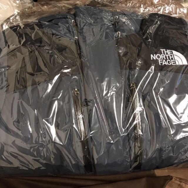 THE NORTH FACE(ザノースフェイス)の即日発送　新品タグ付き　バルトロライトジャケット ND91950 Lサイズ  メンズのジャケット/アウター(ダウンジャケット)の商品写真
