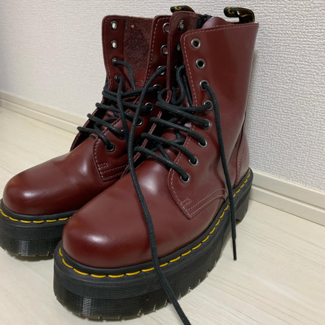 Dr.Martens(ドクターマーチン)の〈希少〉Dr.Martens (厚底)Jadon レディースの靴/シューズ(ブーツ)の商品写真