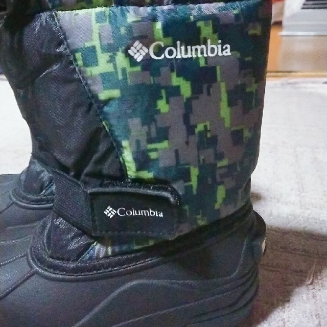 Columbia(コロンビア)の新品タグ無し Columbia スノーブーツ キッズ/ベビー/マタニティのベビー靴/シューズ(~14cm)(ブーツ)の商品写真