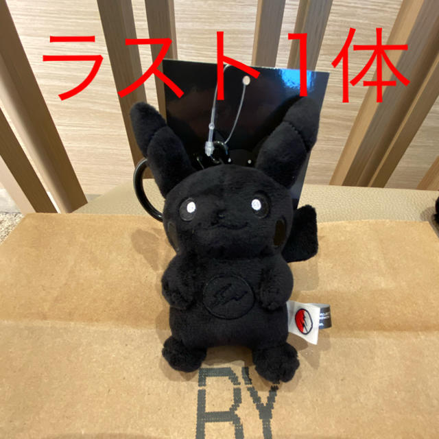 THUNDERBOLT PROJECT BY FRGMT ピカチュウぬいぐるみ