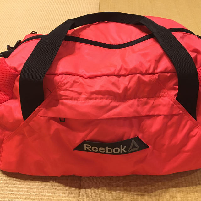 Reebok(リーボック)のReebok スポーツバック レディースのバッグ(ショルダーバッグ)の商品写真