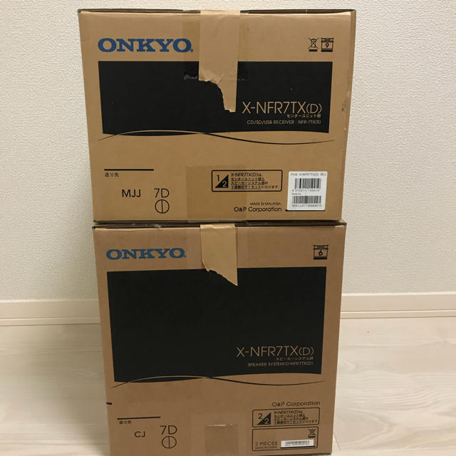 ONKYO(オンキヨー)の展示美品  ONKYO Bluetooth  ハイレゾ対応 ミニコンポ シルバー スマホ/家電/カメラのオーディオ機器(スピーカー)の商品写真