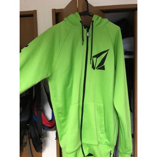 ボルコム(volcom)のVOLCOM ボアフリースパーカー　L(ウエア/装備)