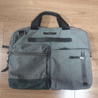 トゥミ(TUMI)のTUMI ビジネスバッグ　肩ひも付き(ビジネスバッグ)