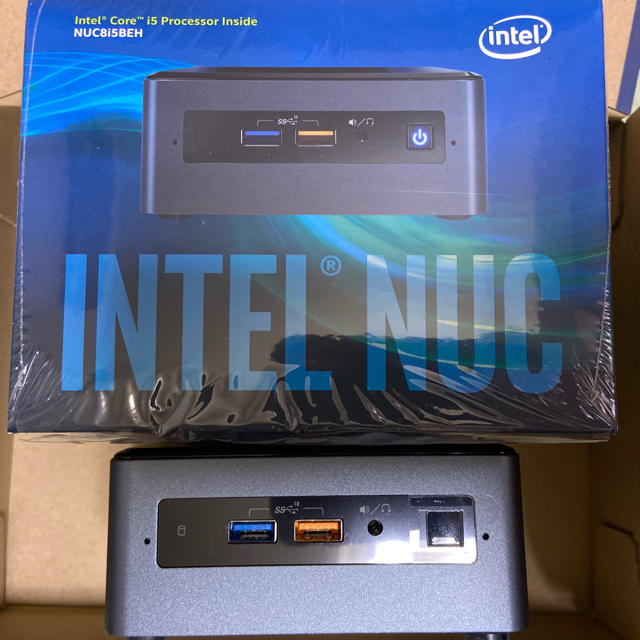 Intel BOXNUC8I5BEH 品