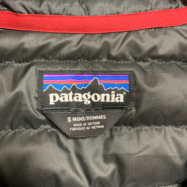 patagonia(パタゴニア)の新品同様 パタゴニア patagonia メンズダウン スナップT プルオーバー メンズのジャケット/アウター(ダウンジャケット)の商品写真