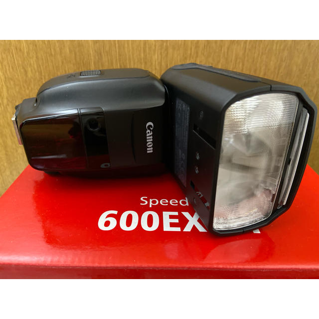 Canon(キヤノン)の美品・canon SPEEDLITE 600EX-RT スマホ/家電/カメラのカメラ(ストロボ/照明)の商品写真